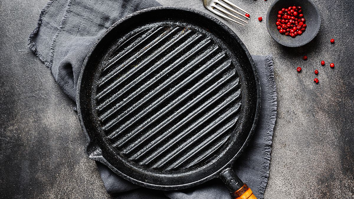 Чавунну сковорідку легко відчистити Чавунну сковорідку легко відчистити