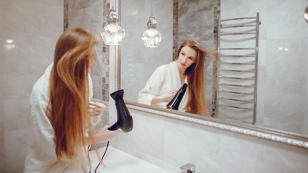 Зеркало в ванной больше не будет запотевать Зеркало в ванной больше не будет запотевать