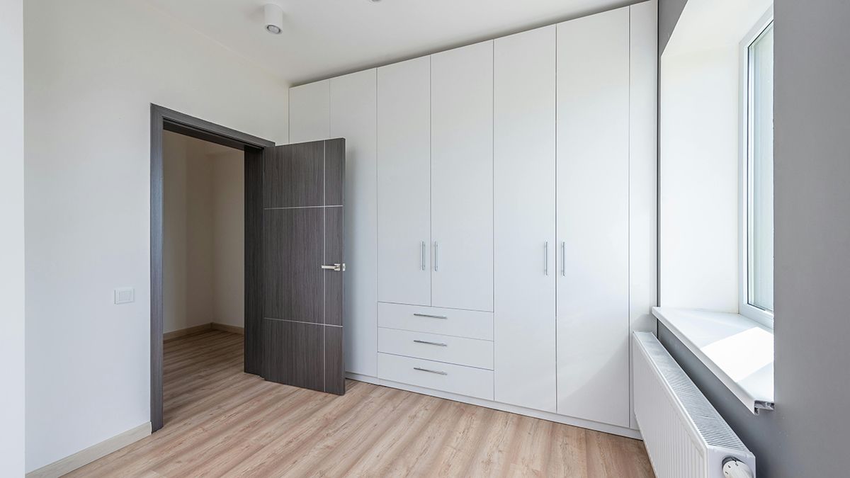 Відчинені двері не дозволять конденсату опинитися на вікнах