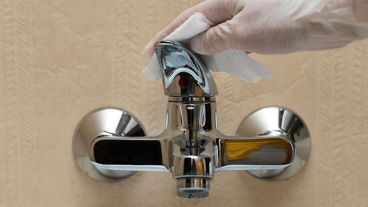 Налет с крана легко убрать