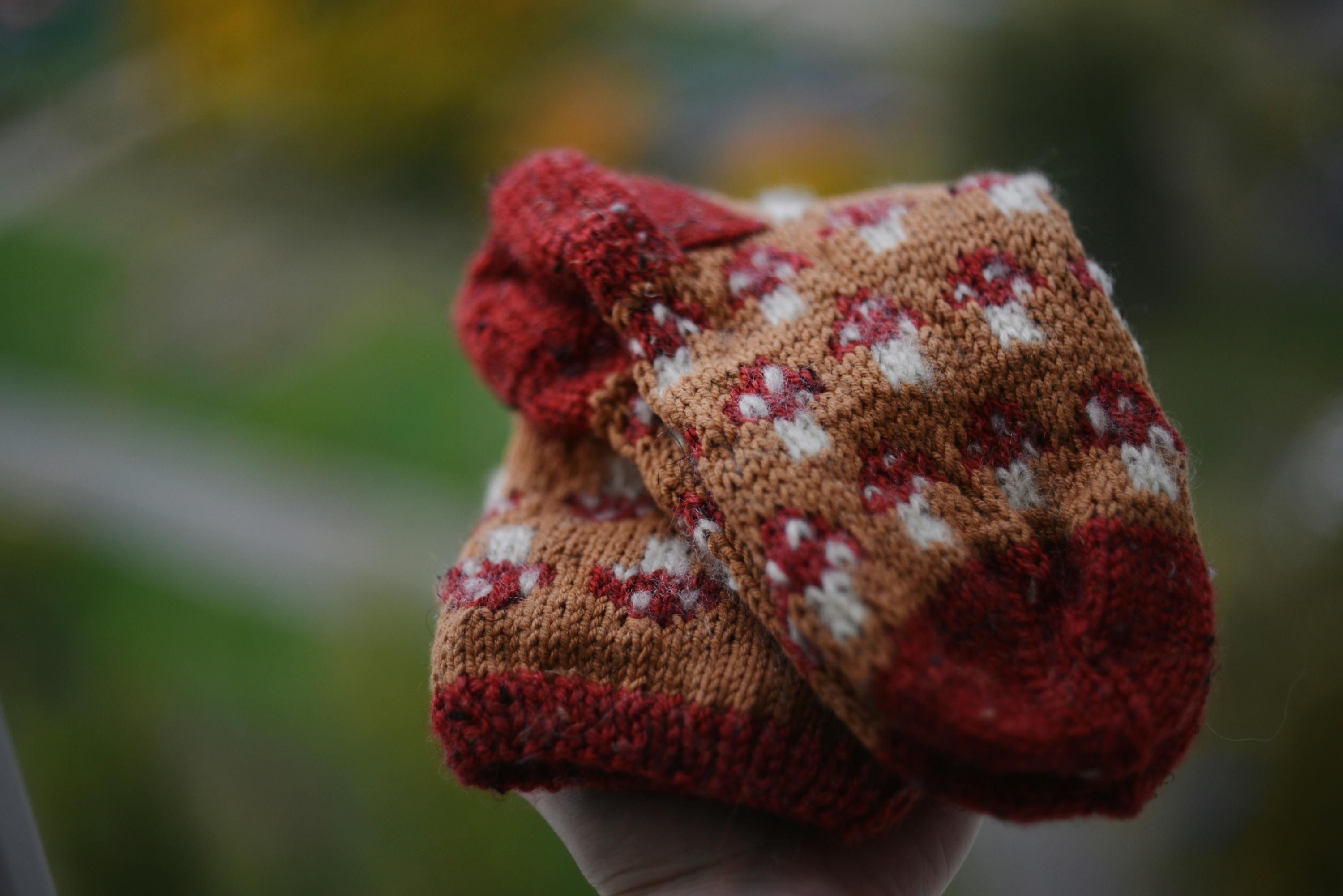 Що робити зі вовняними шкарпетками