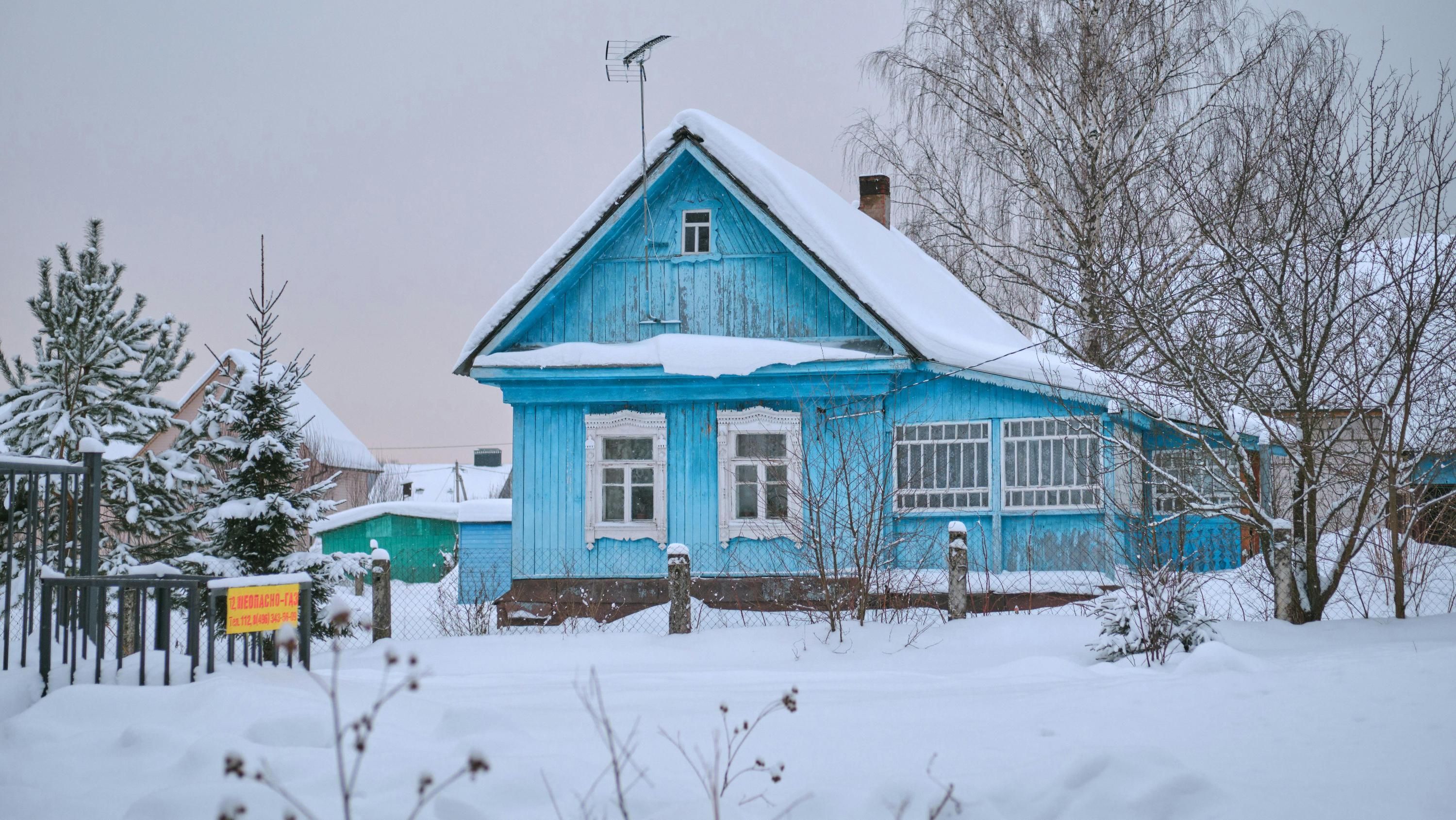 Совет, который поможет избавиться ото льда с участка