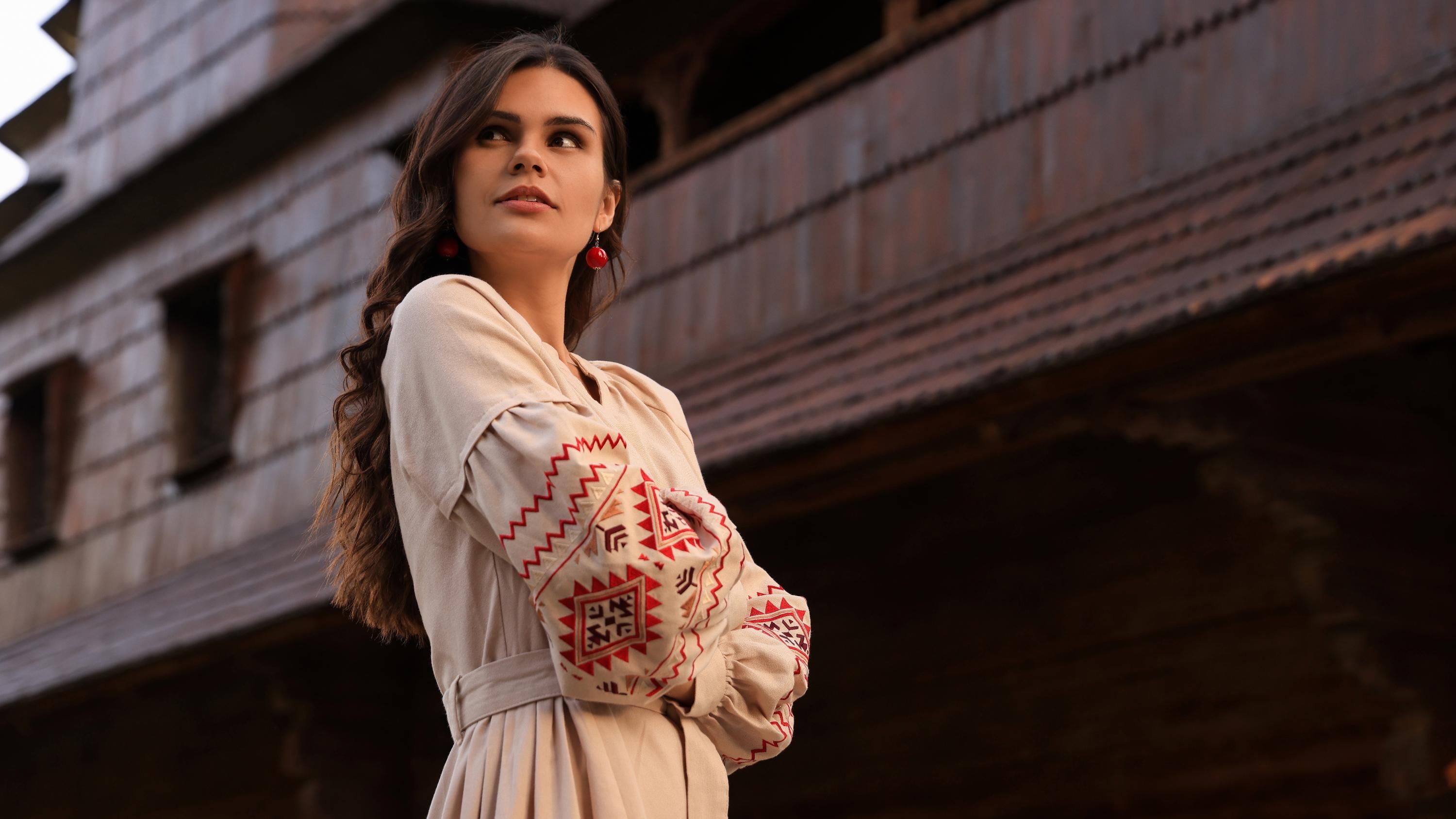 Стильные вышиванки на весеннюю пору