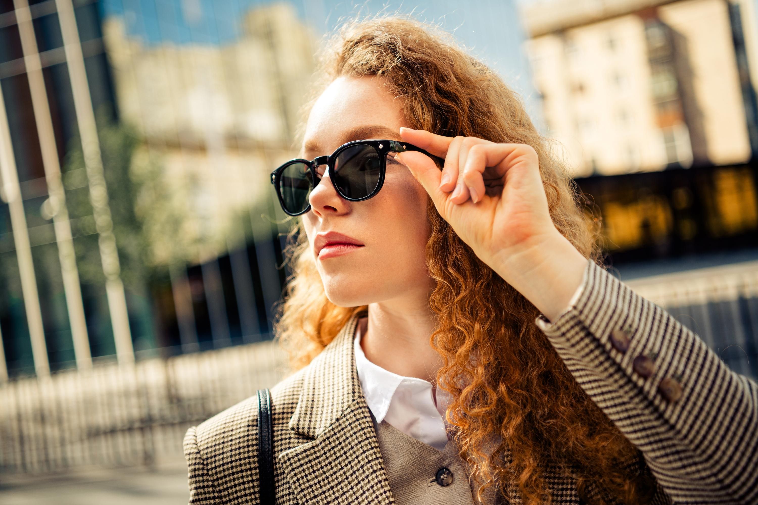 Трендові сонцезахисні окуляри на весну 2026