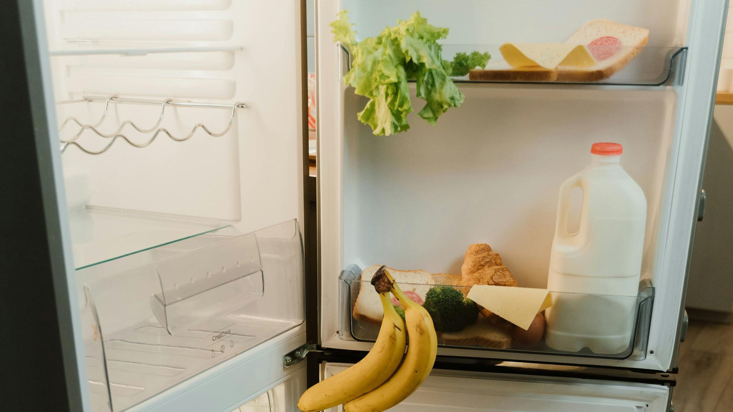Список продуктів, які не можна тримати в дверцятах Список продуктів, які не можна тримати в дверцятах